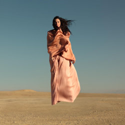 Solaire. - Naim, Yael